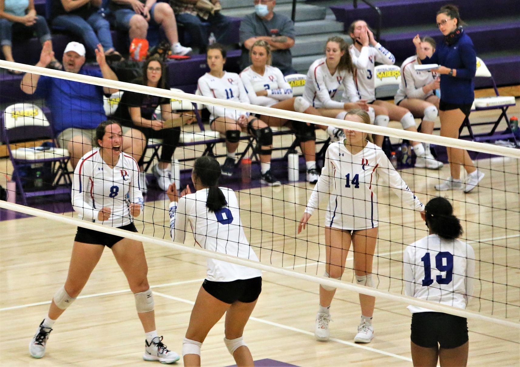 092821-qc-spt-central-dewitt vb17.jpg